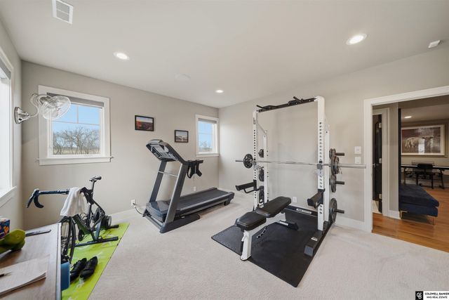 17211 S 38 Street, Roca, NE 68430