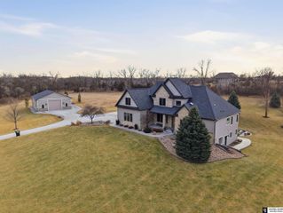 17211 S 38 Street, Roca, NE 68430