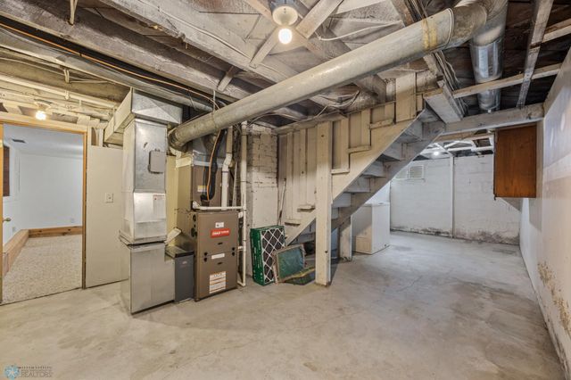 1115 9th Street N, Fargo, ND 58102