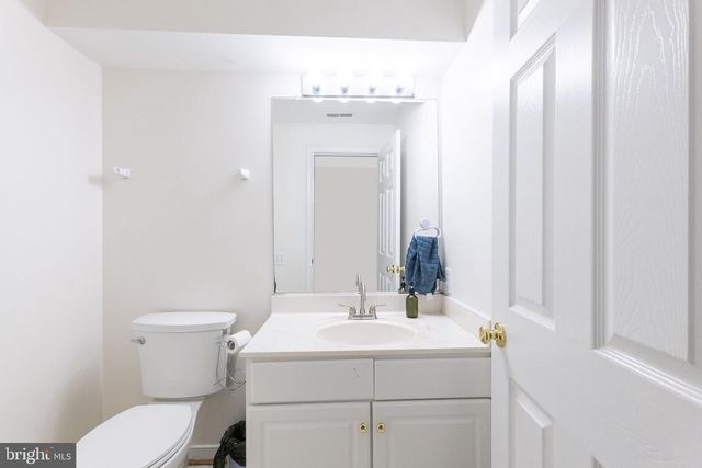 7622 ASHTON VALLEY WAY, Catonsville, MD 21228