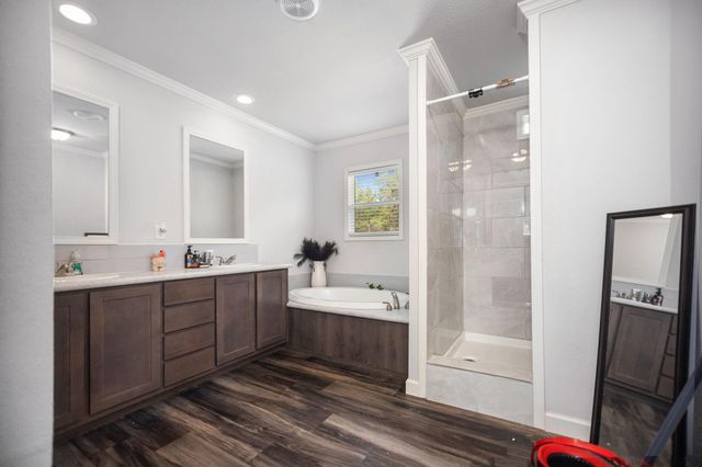 2265 Kickapoo Road, Groveton, TX 75845