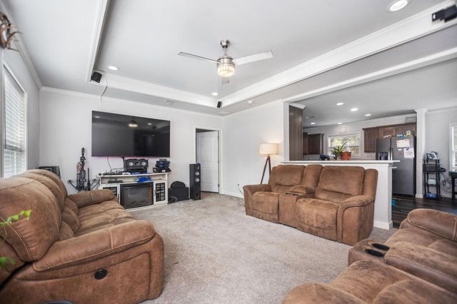 2265 Kickapoo Road, Groveton, TX 75845