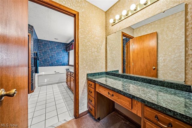 10160 Hobby Horse Lane, Mentor, OH 44060