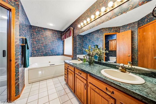 10160 Hobby Horse Lane, Mentor, OH 44060