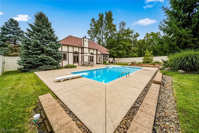 10160 Hobby Horse Lane, Mentor, OH 44060