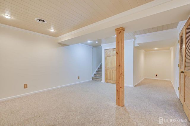 13 Peachtree Lane, Monroe, NJ 08831