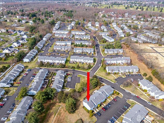 13 Peachtree Lane, Monroe, NJ 08831