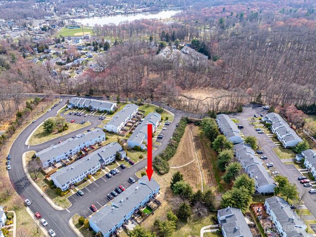 13 Peachtree Lane, Monroe, NJ 08831