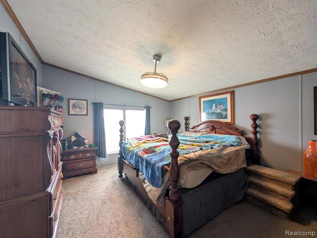 8 Brookfield, Swartz Creek, MI 48473