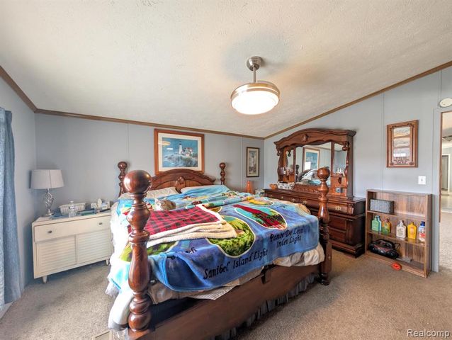 8 Brookfield, Swartz Creek, MI 48473