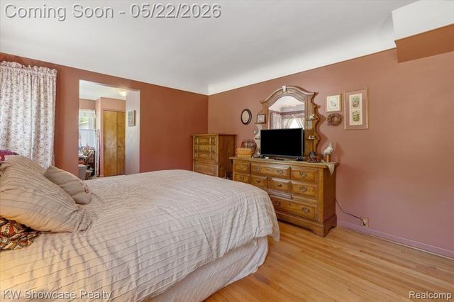 21105 Hugo Street, Farmington, MI 48336