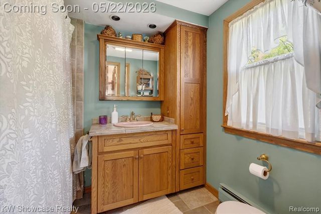 21105 Hugo Street, Farmington, MI 48336