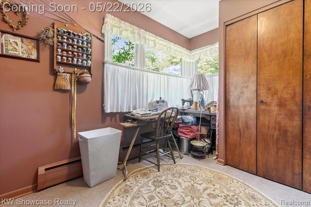 21105 Hugo Street, Farmington, MI 48336