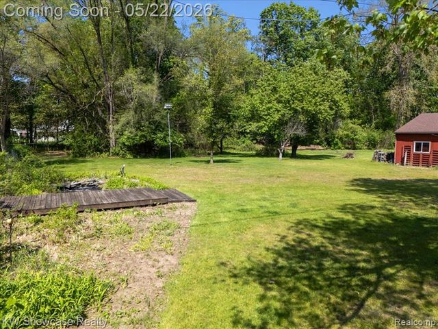 21105 Hugo Street, Farmington, MI 48336