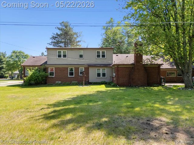 21105 Hugo Street, Farmington, MI 48336