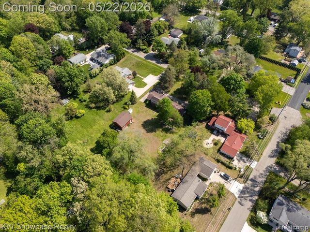 21105 Hugo Street, Farmington, MI 48336