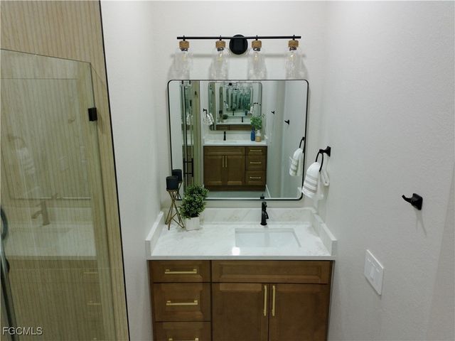 810 Sentinela BLVD, Lehigh Acres, FL 33974