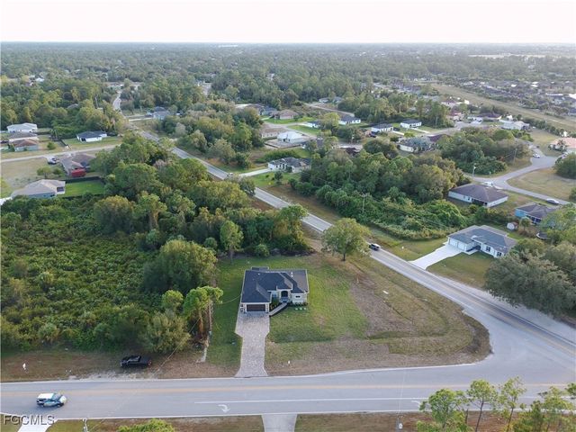 810 Sentinela BLVD, Lehigh Acres, FL 33974