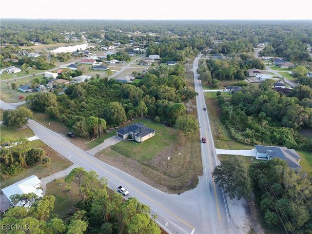 810 Sentinela BLVD, Lehigh Acres, FL 33974