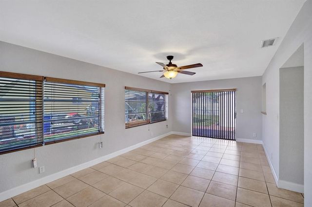 113 SE 14th Street, Deerfield Beach, FL 33441