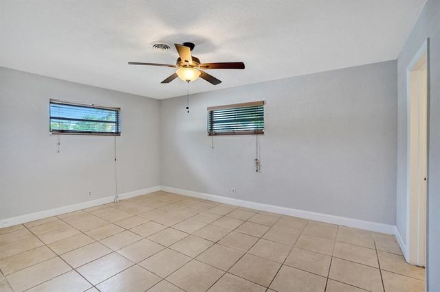 113 SE 14th Street, Deerfield Beach, FL 33441