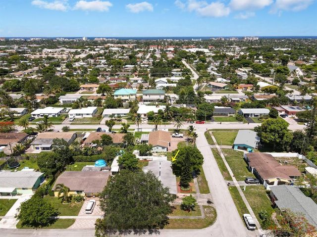 113 SE 14th Street, Deerfield Beach, FL 33441