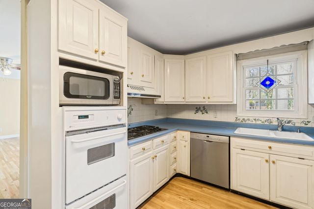 3928 Green Forest Lane, Smyrna, GA 30082