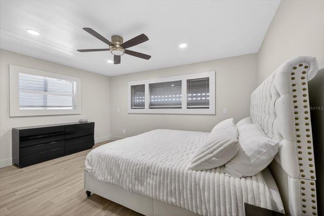 650 59TH AVENUE, St Pete Beach, FL 33706