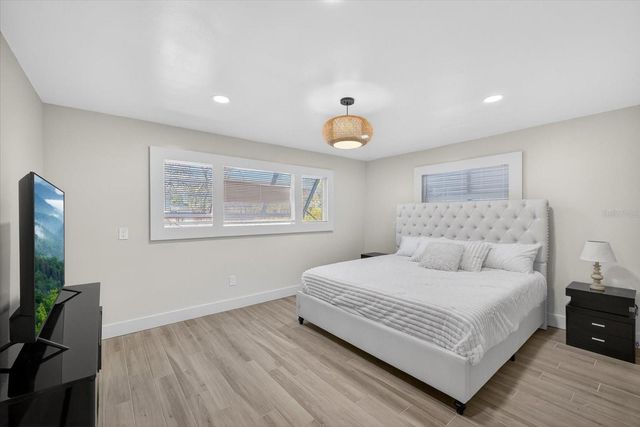 650 59TH AVENUE, St Pete Beach, FL 33706