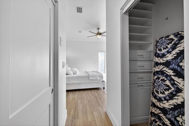 650 59TH AVENUE, St Pete Beach, FL 33706