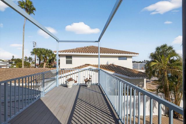 650 59TH AVENUE, St Pete Beach, FL 33706