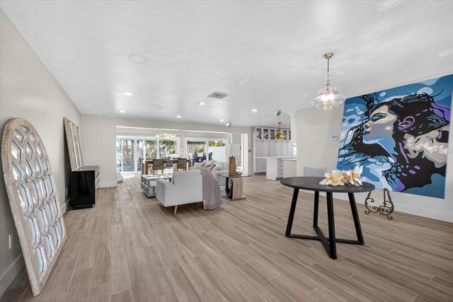 650 59TH AVENUE, St Pete Beach, FL 33706