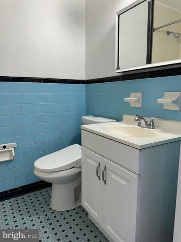 2822 S 64TH ST, Philadelphia, PA 19142