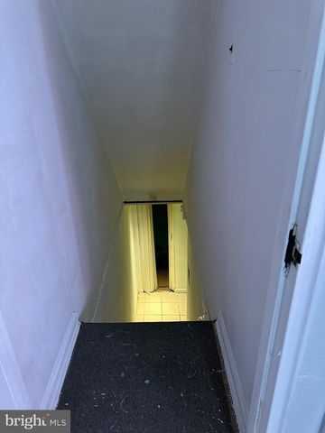 2822 S 64TH ST, Philadelphia, PA 19142