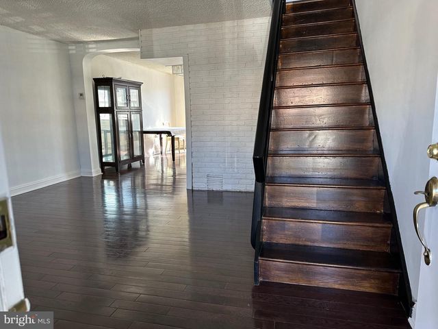 2822 S 64TH ST, Philadelphia, PA 19142