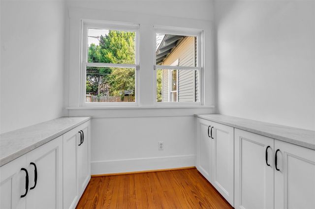 1015 E 14th Street, Houston, TX 77009