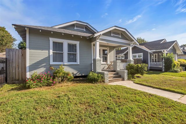 1015 E 14th Street, Houston, TX 77009