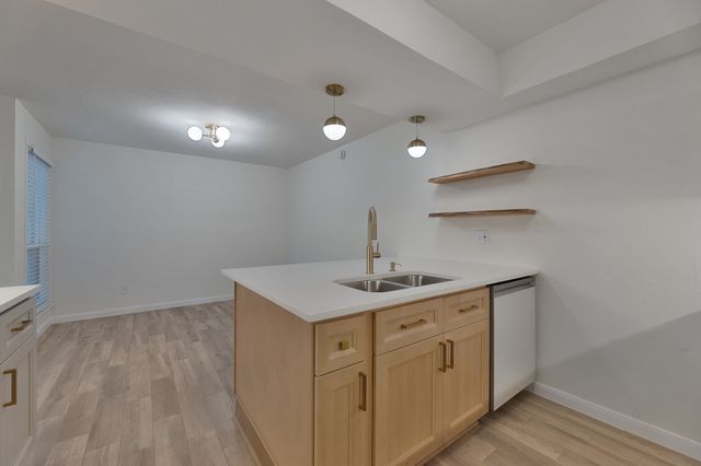 2821 Capella Circle, Garland, TX 75044