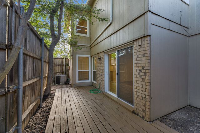 2821 Capella Circle, Garland, TX 75044