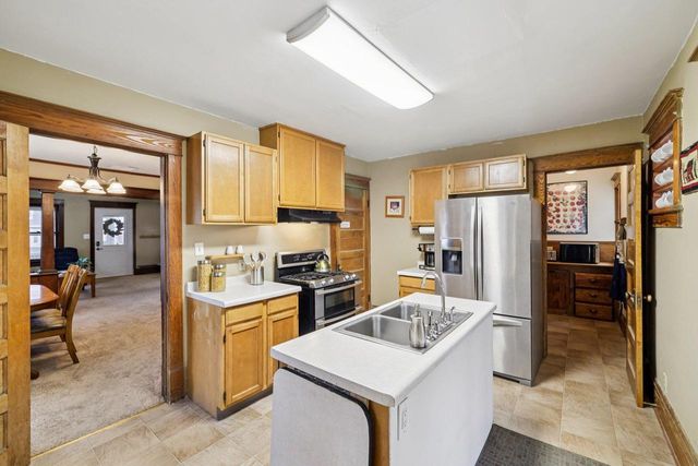 405 Mary Street, Beaver Dam, WI 53916