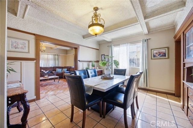 123 E 65th Street, Los Angeles, CA 90003