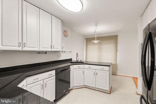 2242 CARTWRIGHT PL, Reston, VA 20191