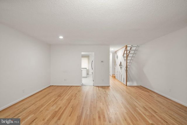 2242 CARTWRIGHT PL, Reston, VA 20191