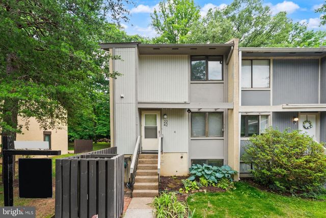 2242 CARTWRIGHT PL, Reston, VA 20191