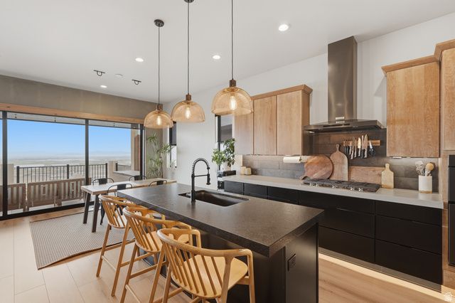 760 S MILLER AVE, North Salt Lake, UT 84054