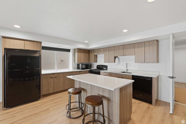 760 S MILLER AVE, North Salt Lake, UT 84054