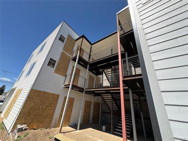 2479 S Broadway, Denver, CO 80210