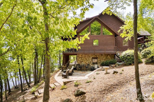 1329 Berry Hill Drive, Norwood, NC 28128