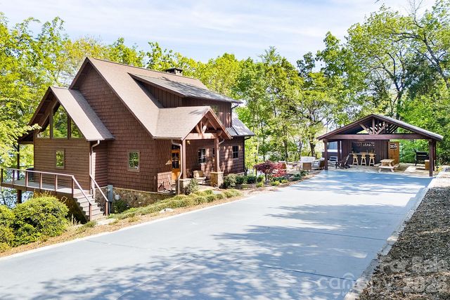 1329 Berry Hill Drive, Norwood, NC 28128