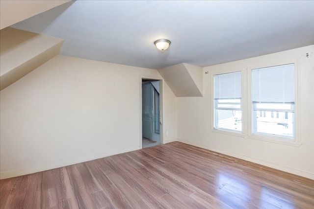 10 Green St, Leominster, MA 01453